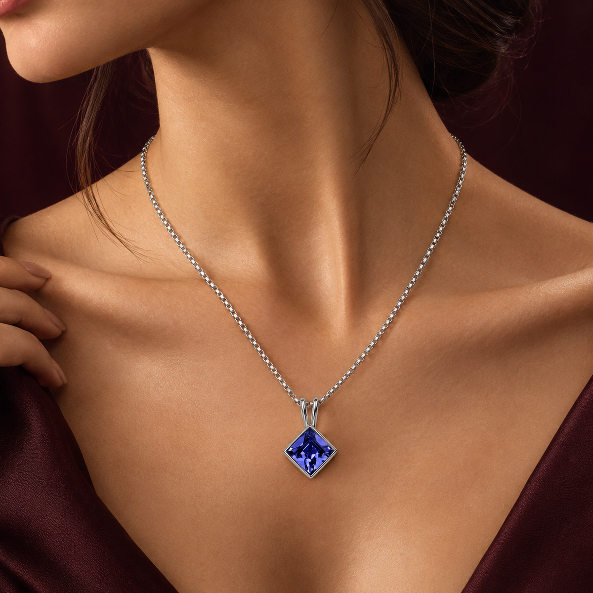 Royal Purple Solitaire Pendant Necklace