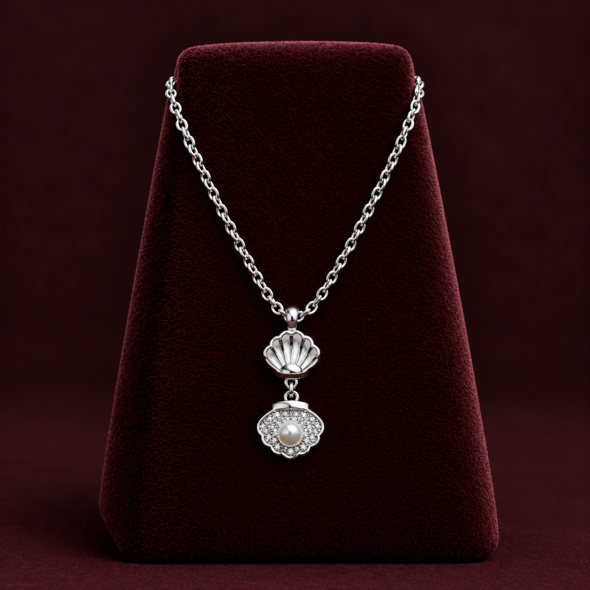 Pearl Shell Pendant Necklace