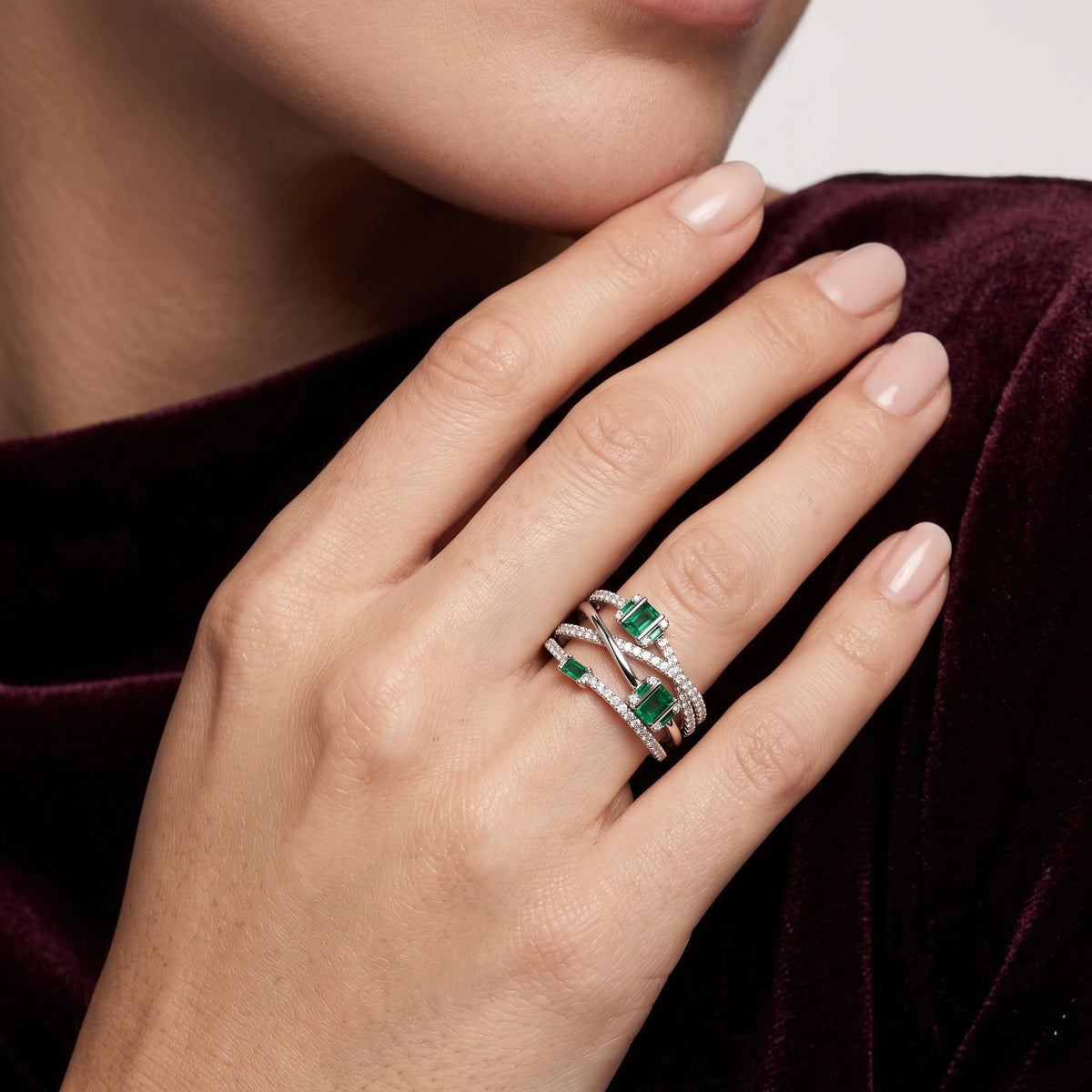 Emerald Crossover Silver Ring