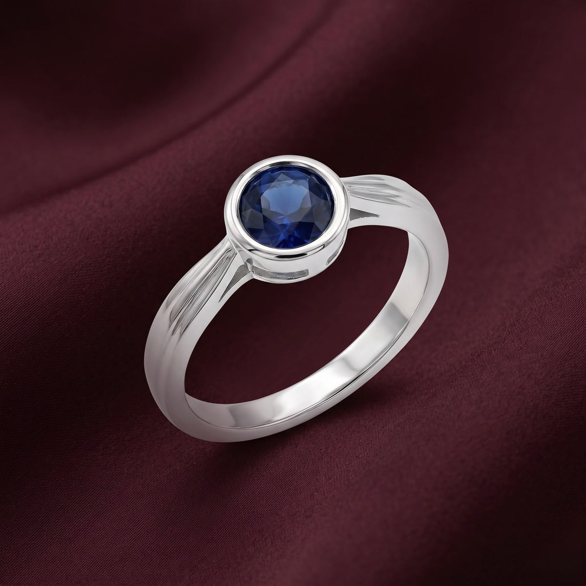 Sapphire Blue Solitaire Ring