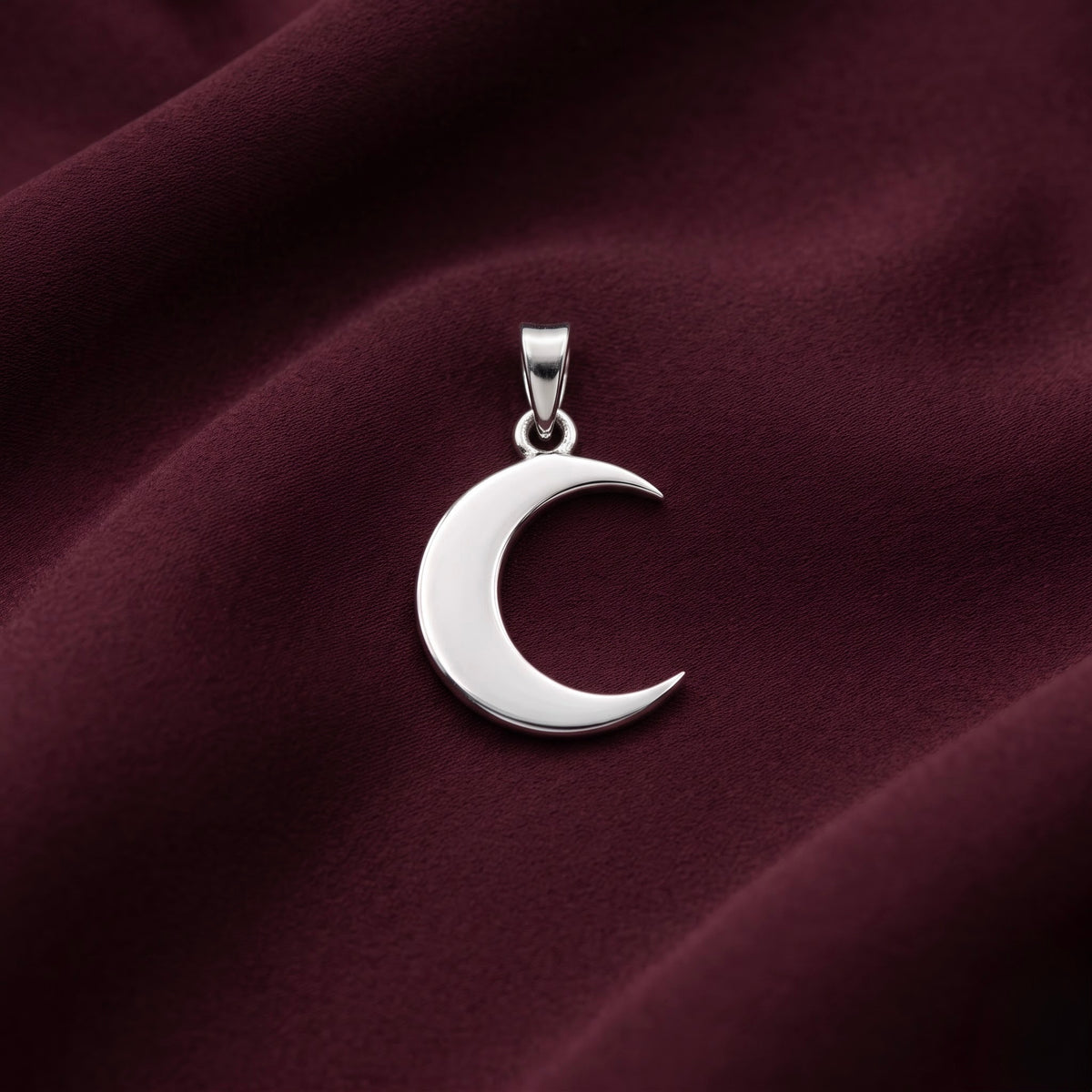 Minimalist Silver Crescent Moon Pendant