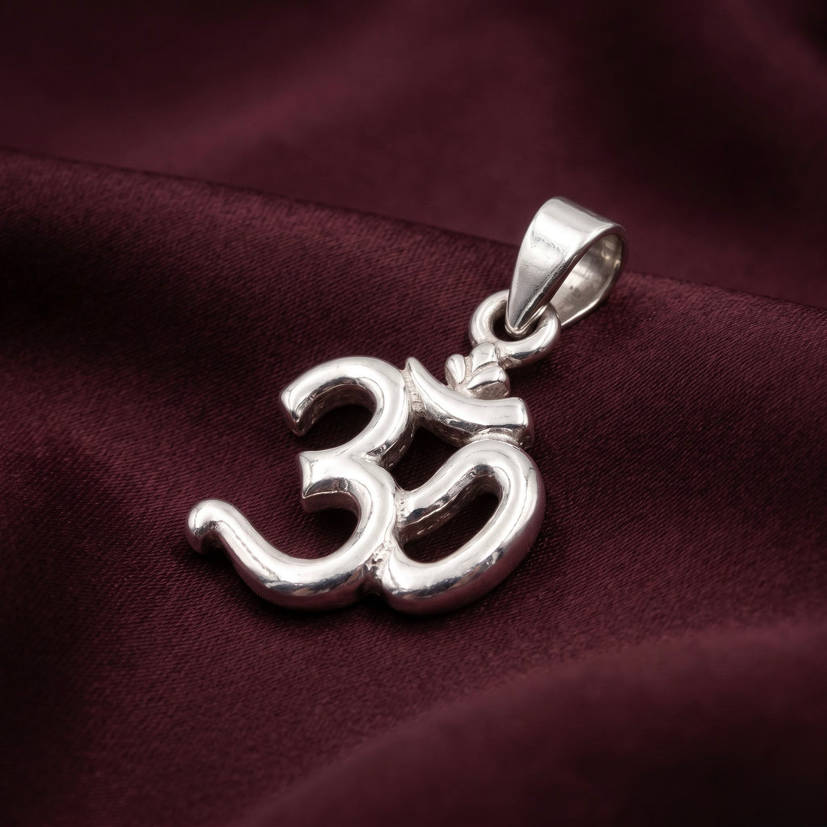 Polished Silver Om Symbol Pendant