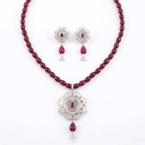 Burgundy Gemstone Silver Necklace Set